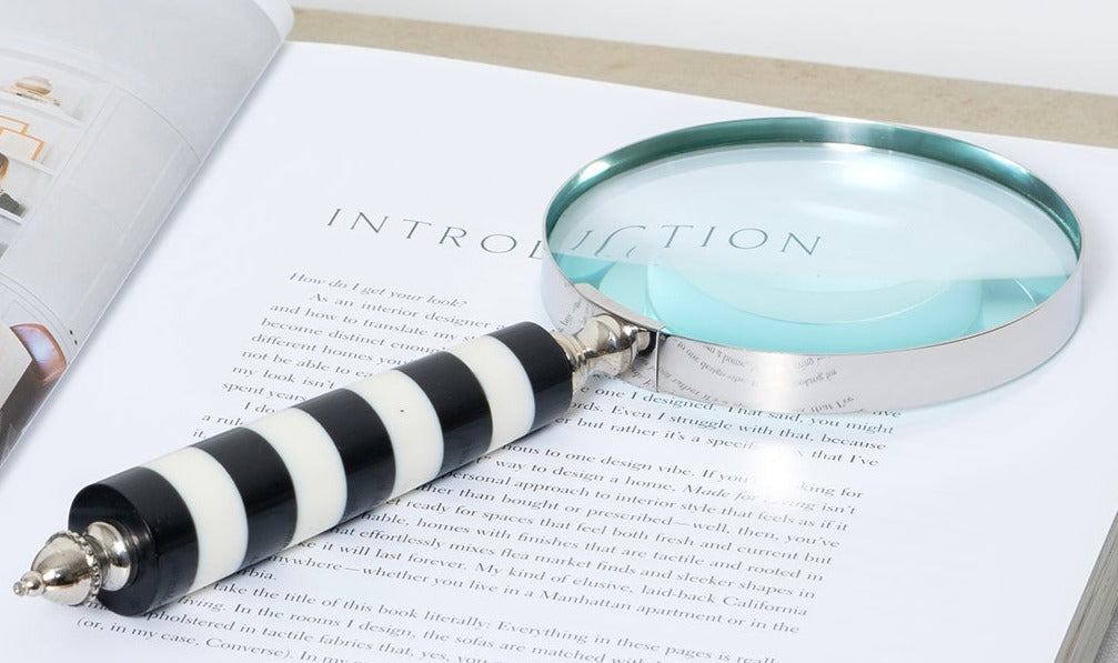 Resin Magnifying Glass, Black and White